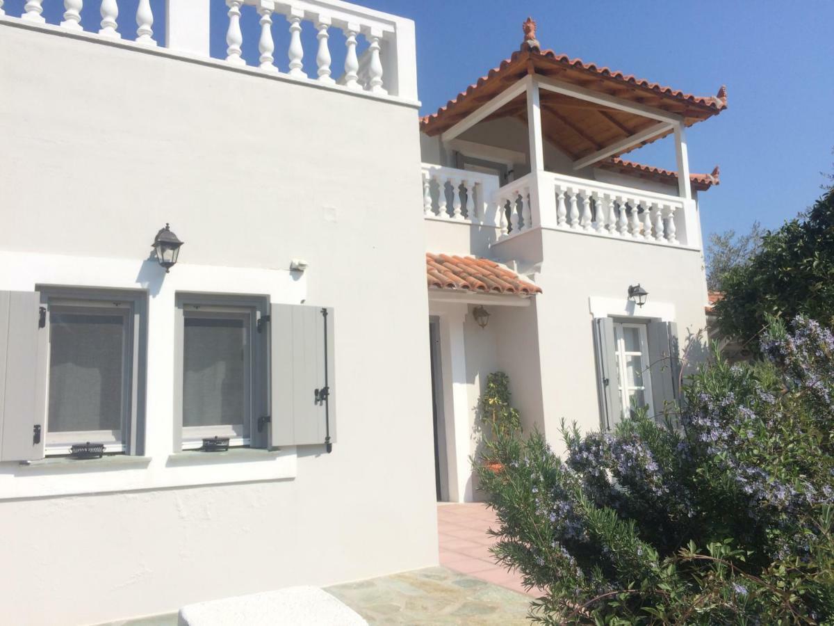 Villa Tillia Panormos  外观 照片